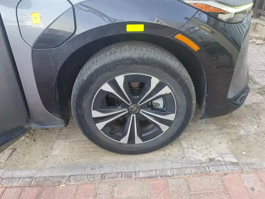 FAW Toyota bZ4X 2022 four-wheel drive high-performance Premium edition