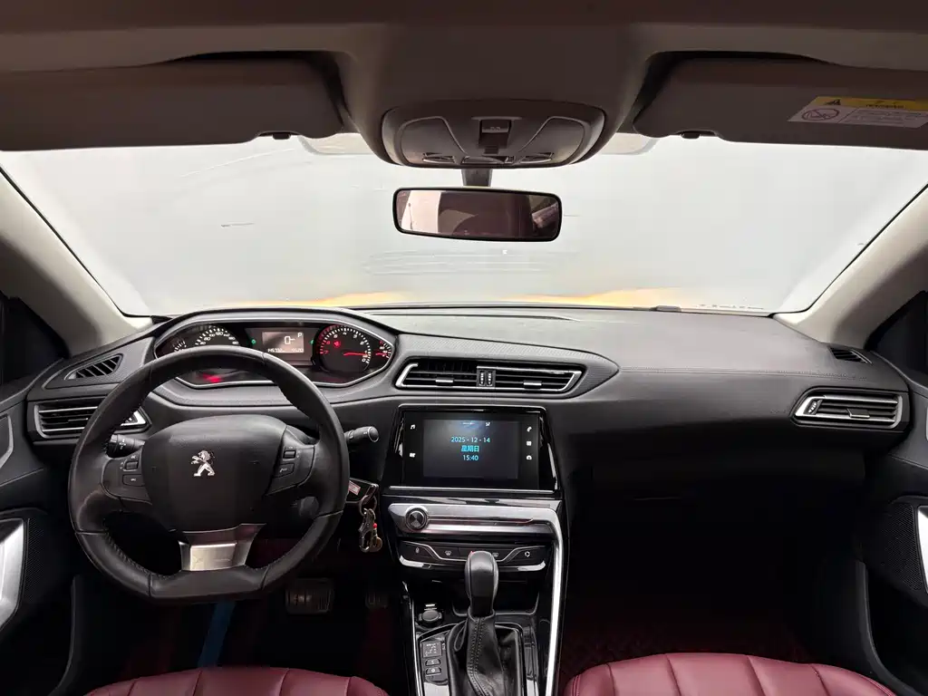 Peugeot 308 2019 230THP automatic Deluxe Edition Country V