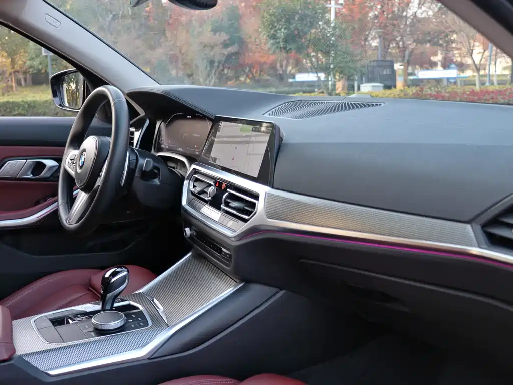 BMW 3 Series 2022 330Li xDrive M Sports Yao Ye Set