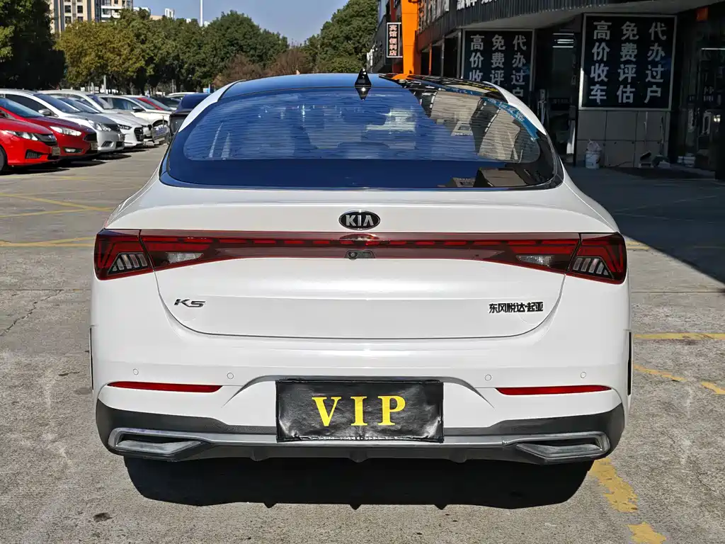 Kia K5 2020 270T CVVD Deluxe Edition