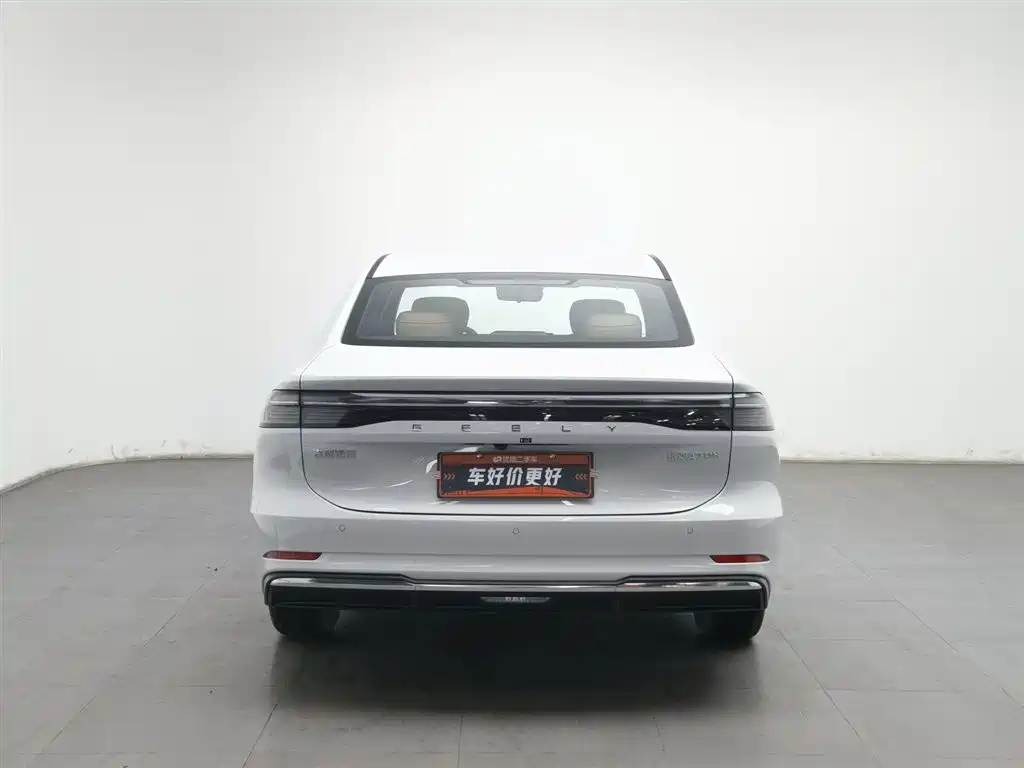 Galaxy A7 2025 EM-i 70km Premium Edition