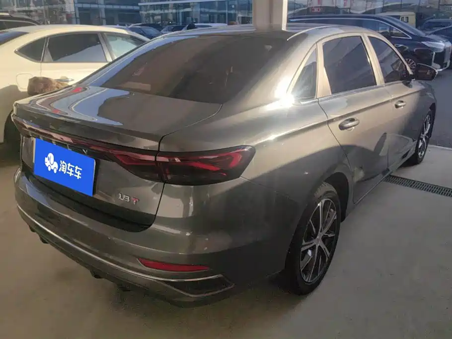 Emgrand 2022 4th generation 1.5L CVT Premium Type