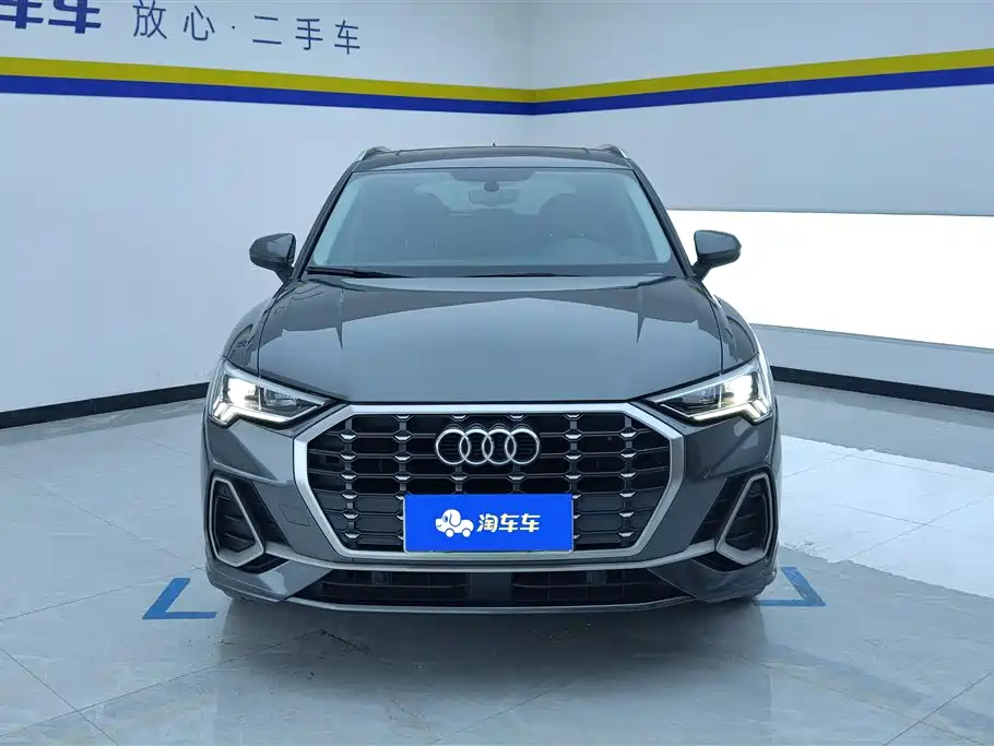 Audi Q3 2019 model 35 TFSI aggressive and dynamic