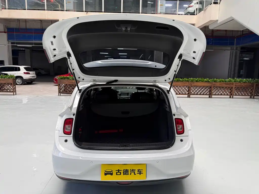 Фото машины 22