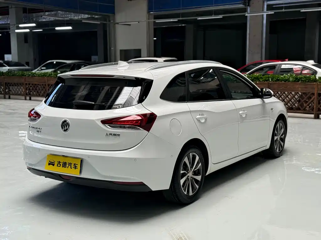 Фото машины 23