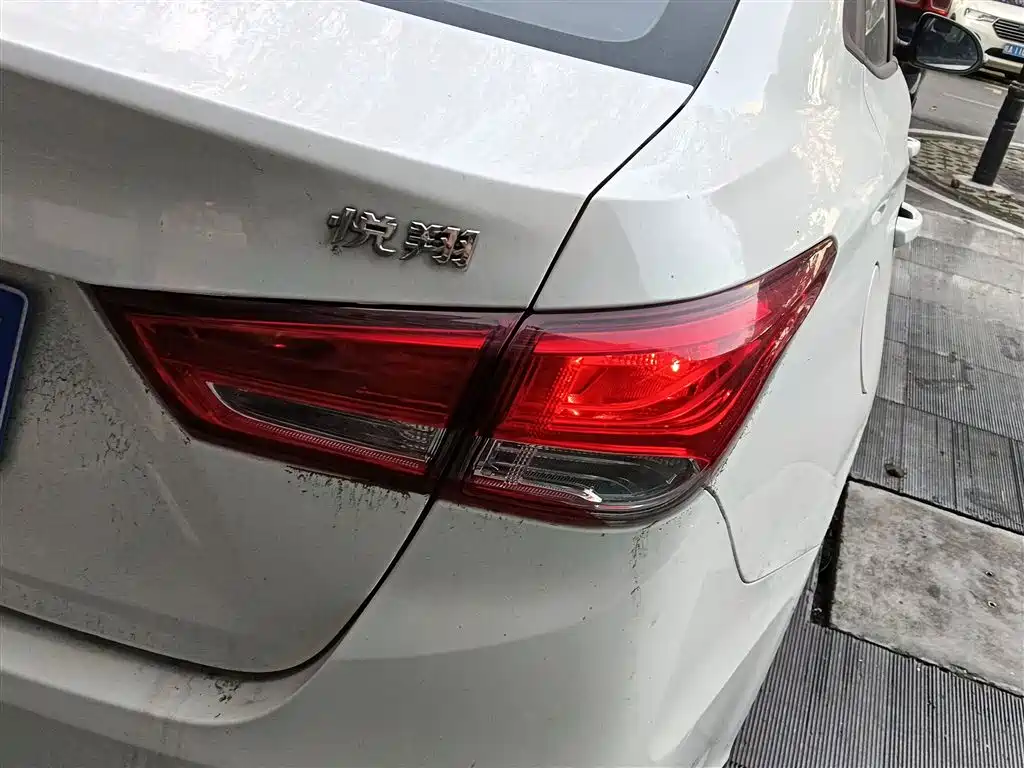 Yuexiang 2019 1.5L DCT Comfortable Country VI