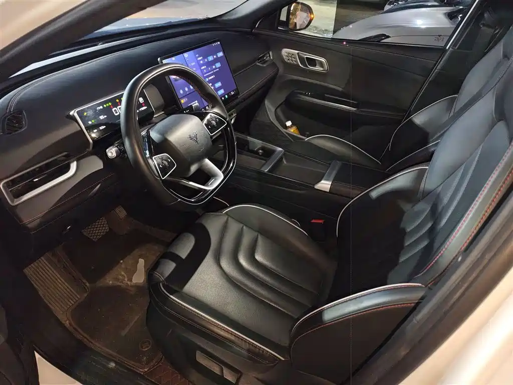 Nezha X 2023 model 500 Lite