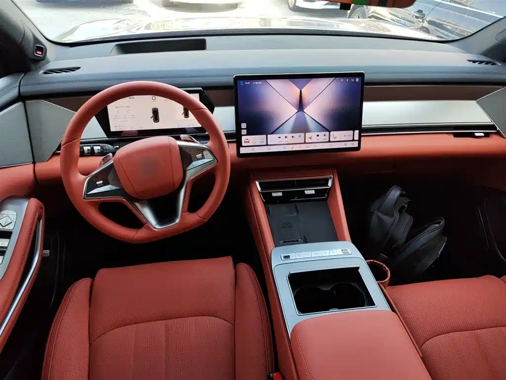 Tang L 2025 DM 200KM four-wheel drive lidar flagship type