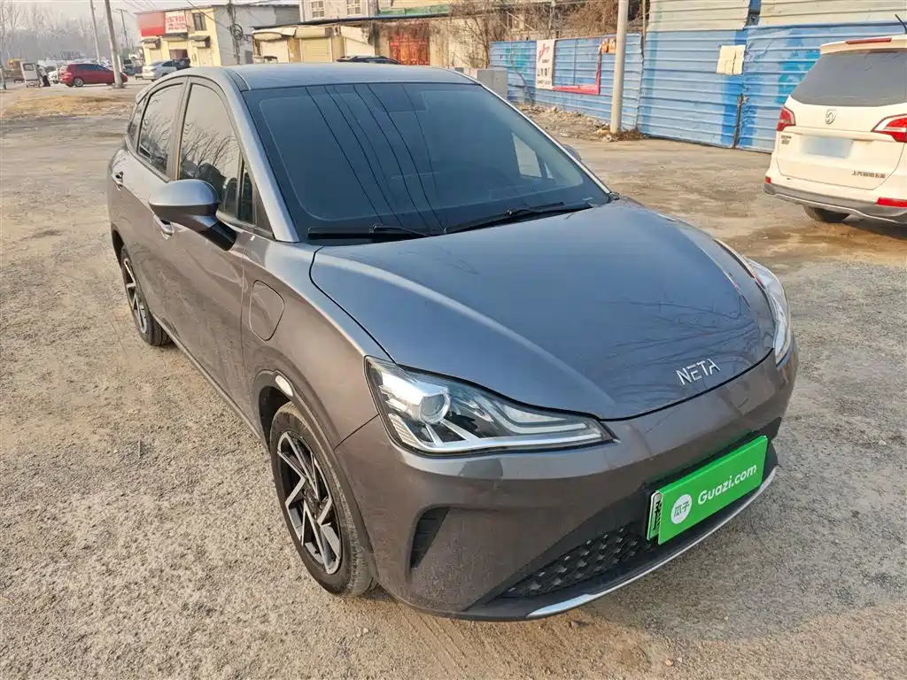 Nezha AYA 2023 model 401 Lite