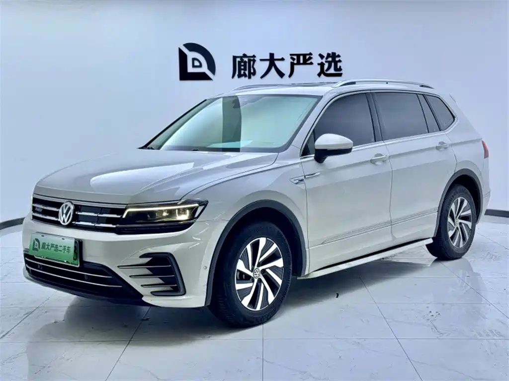 Подключаемый гибрид Tiguan L New Energy 2020 мощностью 430 л.с. Ultimate Edition