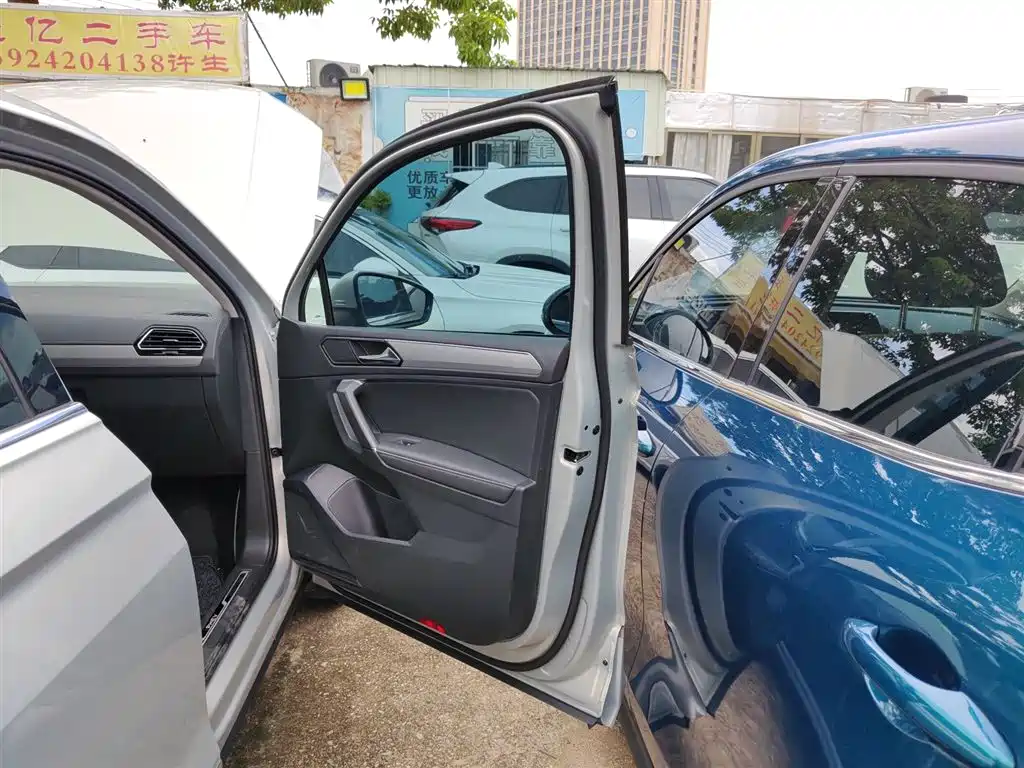 Фото машины 25