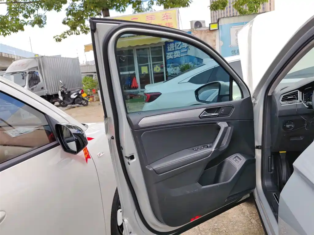 Фото машины 27