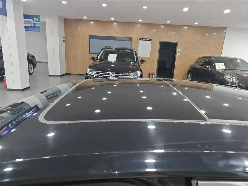 Фото машины 30