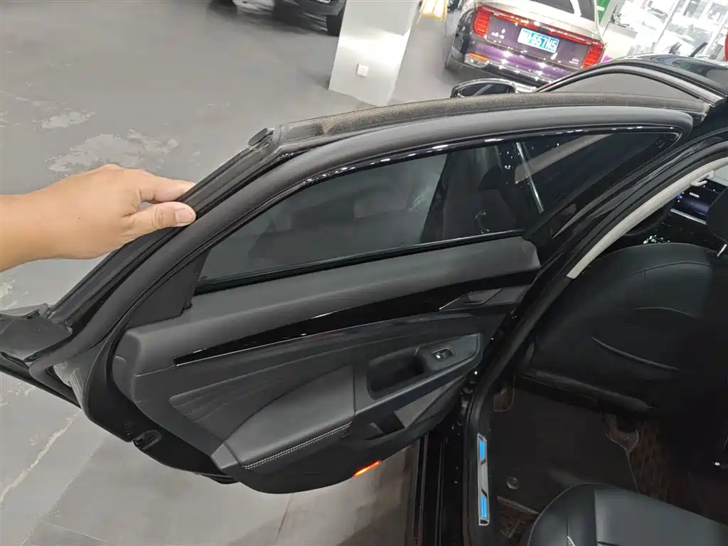 Фото машины 28