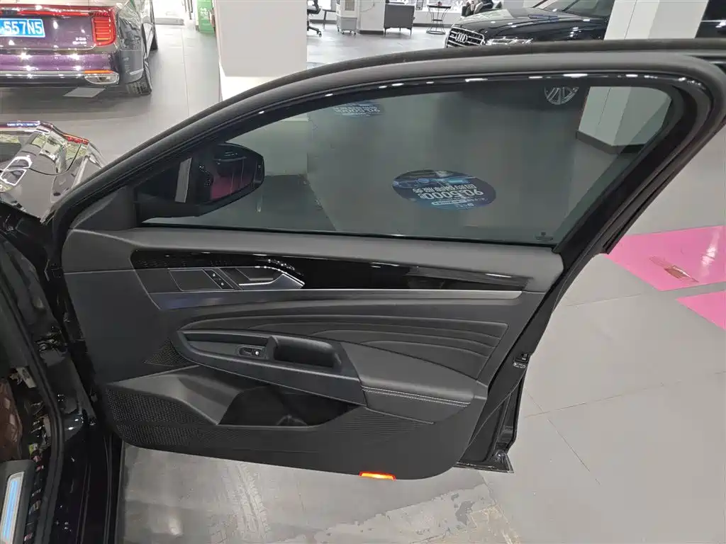 Фото машины 25