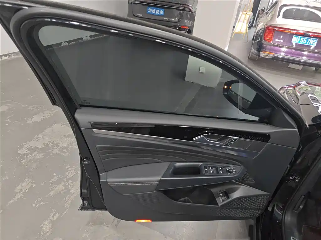 Фото машины 27