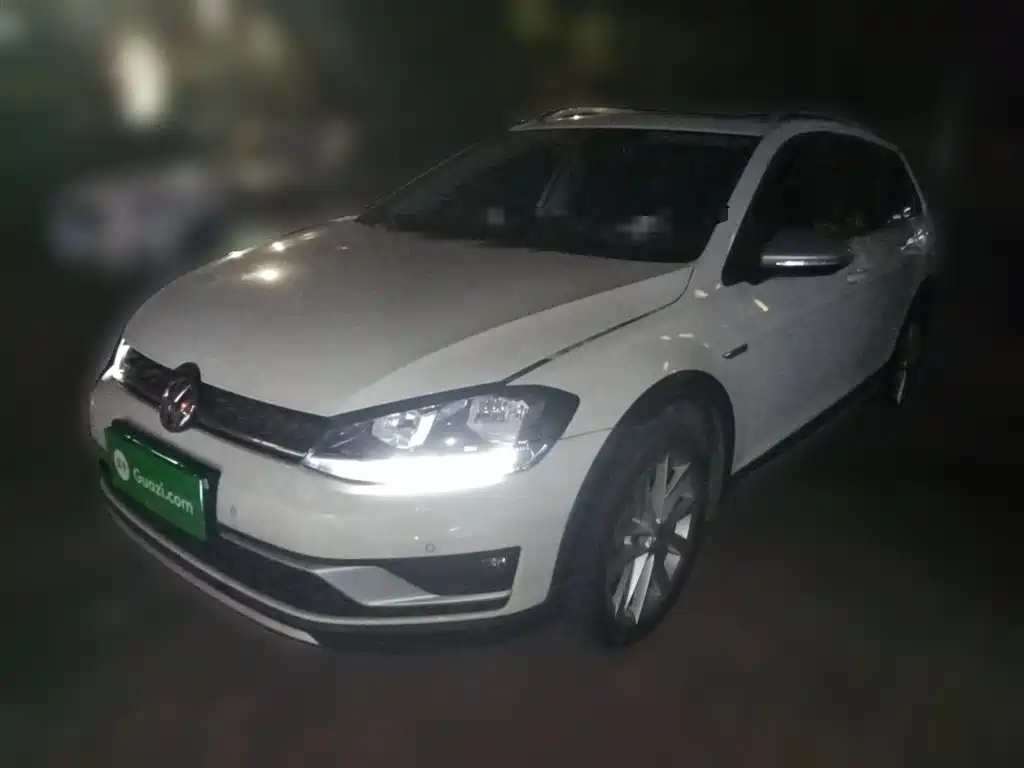 Golf imported 2019 model 1.8 TSI travel edition