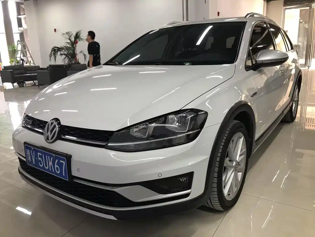 Golf (Import) 2019 1.8TSI Touring