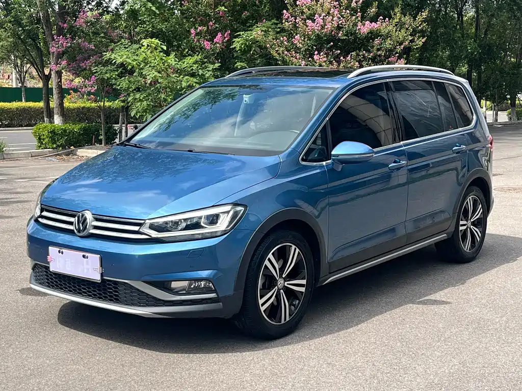 Touran 2021 Touran L 280TSI DSG Extension Edition 7-местный