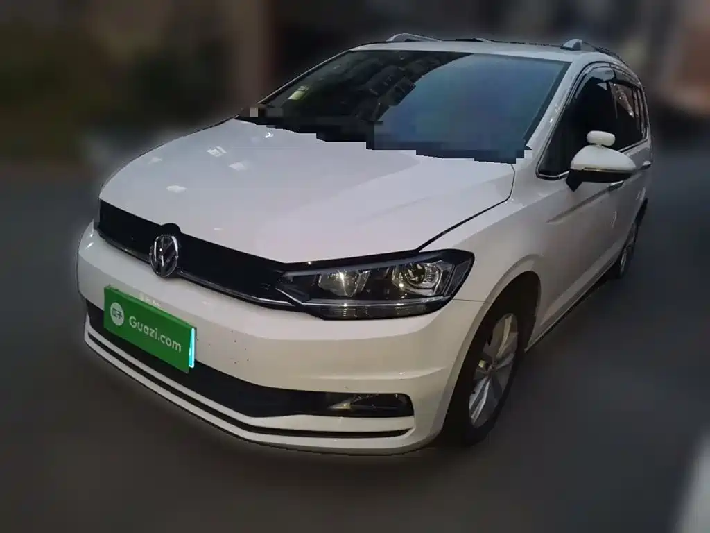 Touran 2021 Touran L 280TSI DSG модное издание на 7 мест