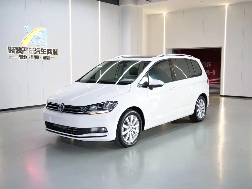 Touran 2021 Touran L 280TSI DSG Comfort Edition 7 мест