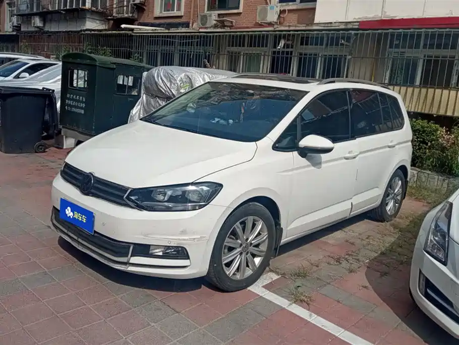 Touran 2021 Touran L 280TSI DSG Comfort Edition 7 мест