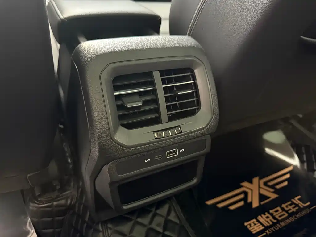 Фото машины 24