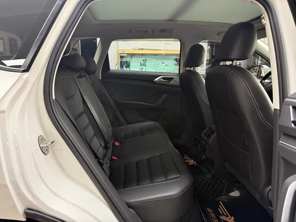 Фото машины 28