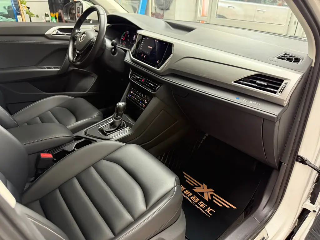 Фото машины 30