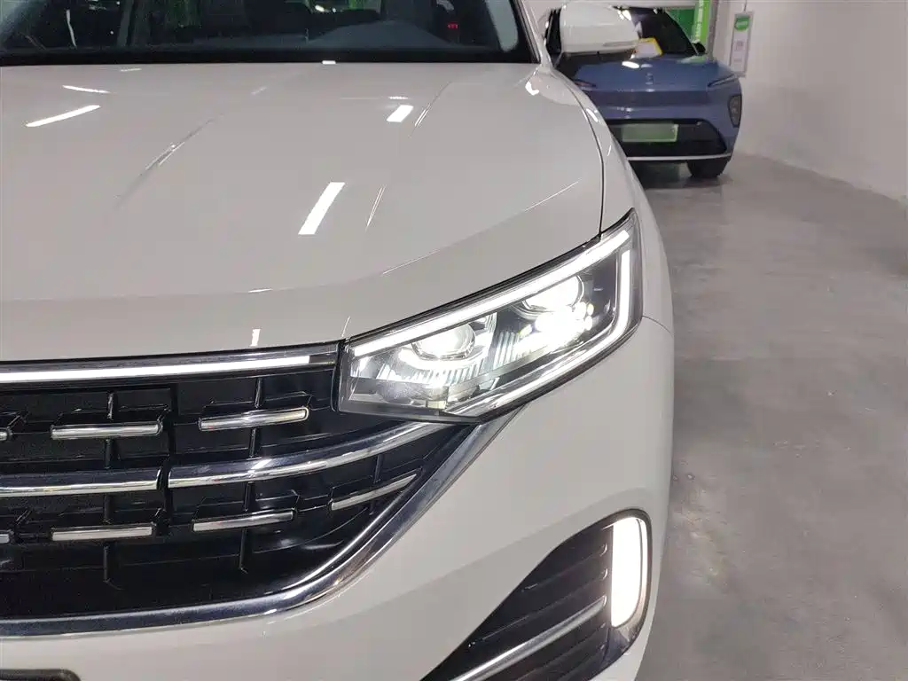 Фото машины 23