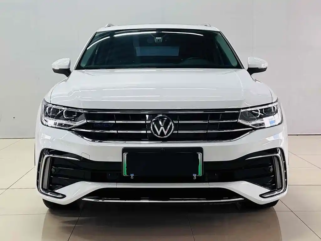 Подключаемый гибрид Tiguan L New Energy 2023 мощностью 430 л.с. Премиум-версия