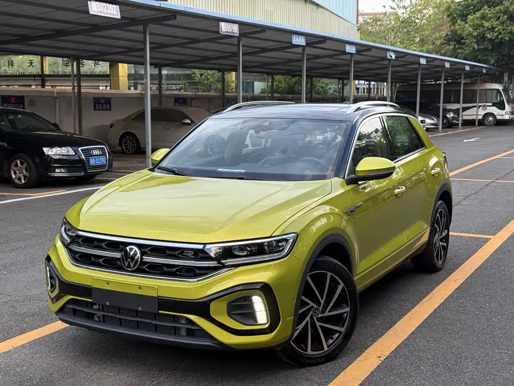 T-ROC Explorering Song 2023 300TSI DSG в полноприводной версии Starlight