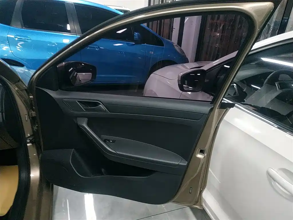 Фото машины 26