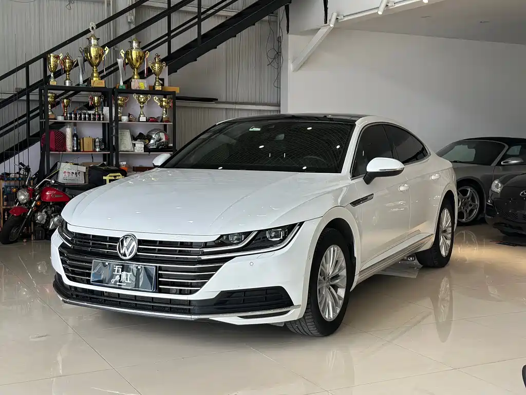 FAW-Volkswagen CC 2020 model 330TSI Charm Edition Country VI