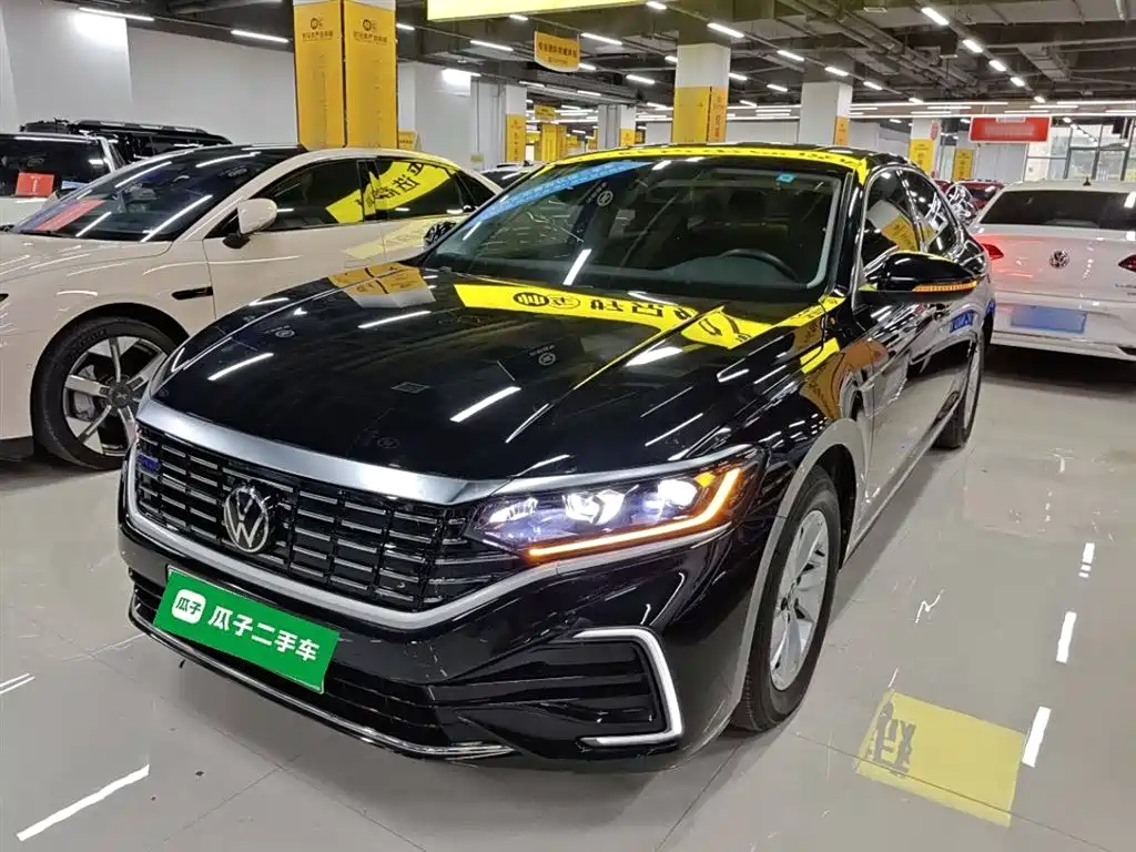 Гибридный бизнес-вариант Passat New Energy 2022 мощностью 430 л.с.