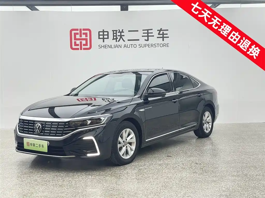 Гибридный бизнес-вариант Passat New Energy 2022 мощностью 430 л.с.