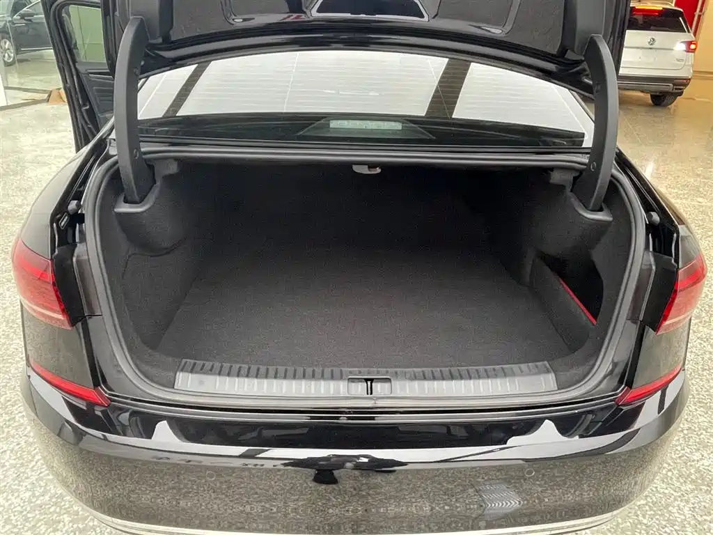 Фото машины 10