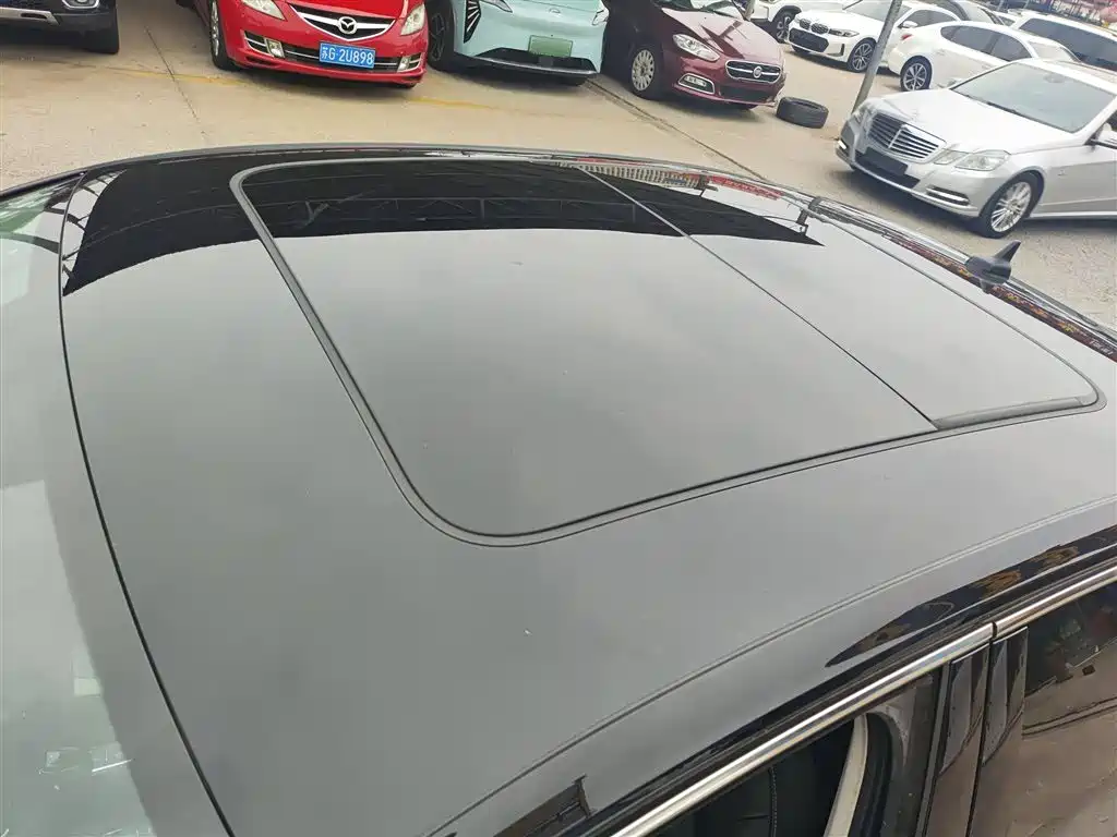 Фото машины 30