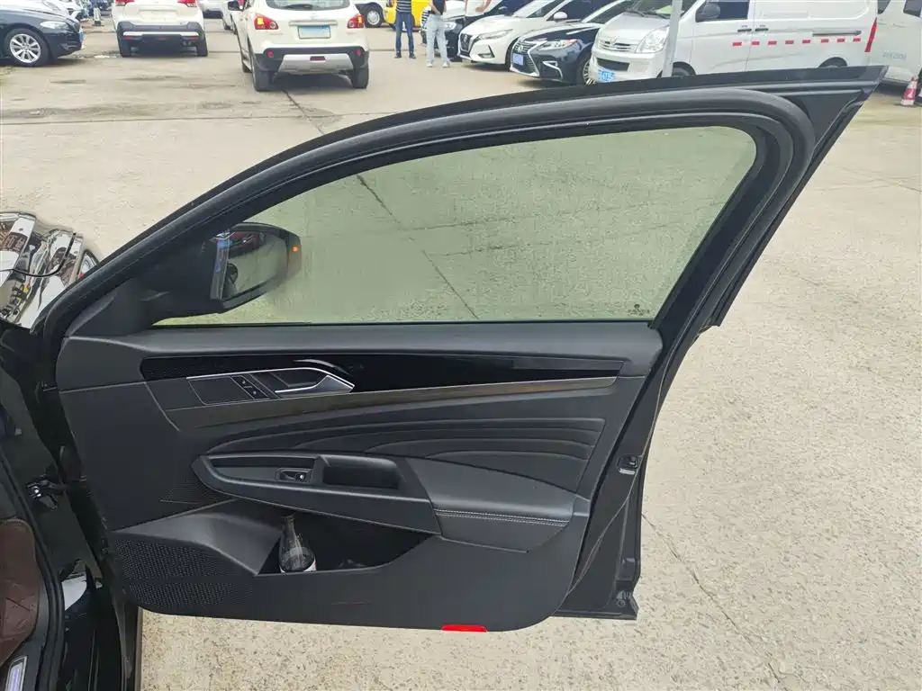 Фото машины 25