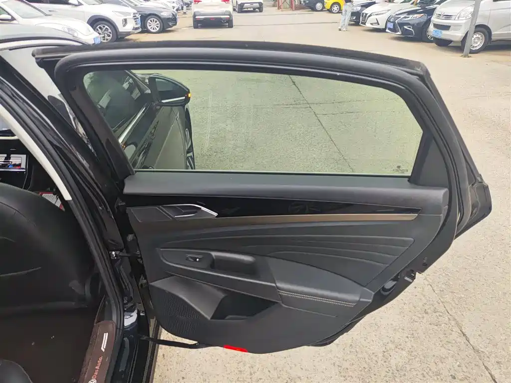 Фото машины 26