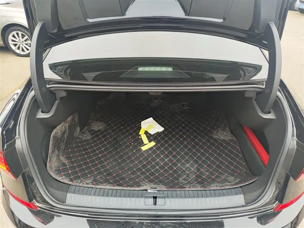 Фото машины 18