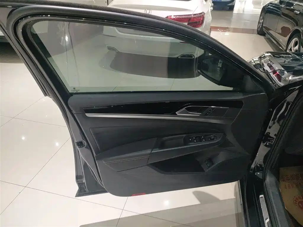 Фото машины 27