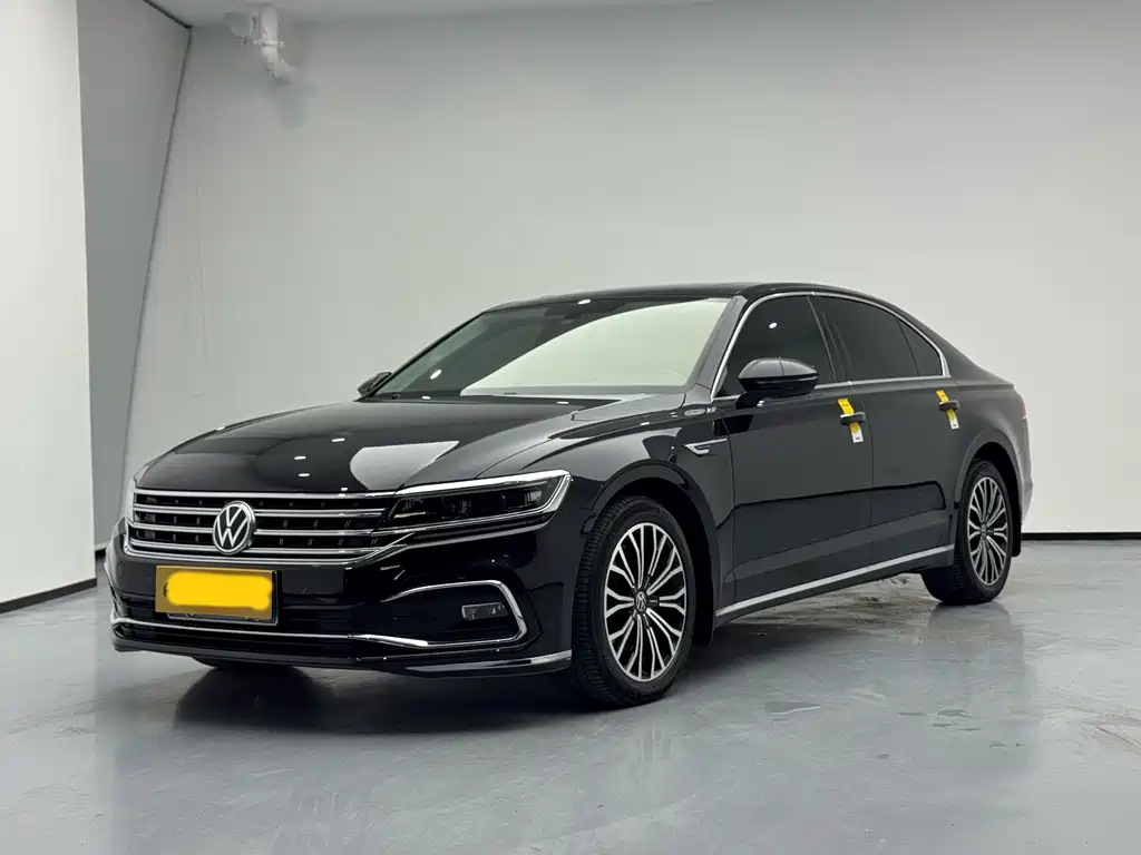 Phaon 2021 380TSI Luxury Edition