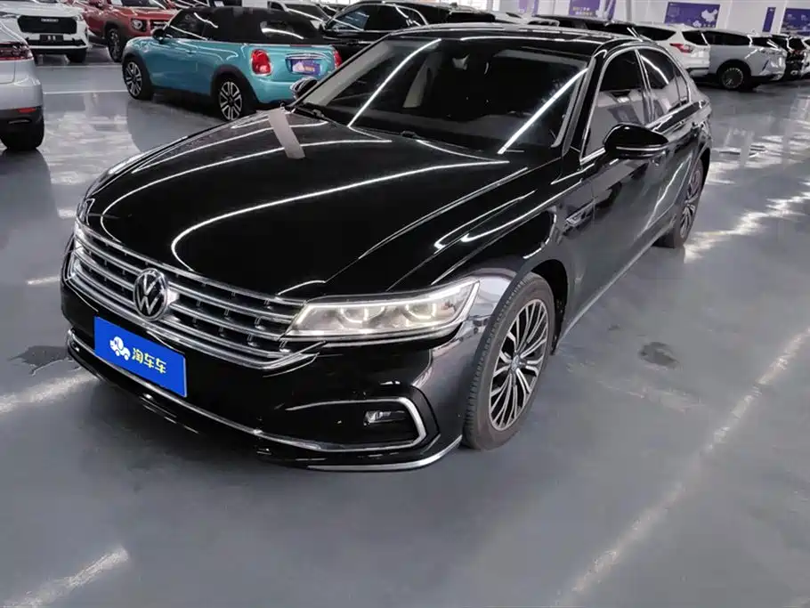 Phaon 2021 380TSI Luxury Edition