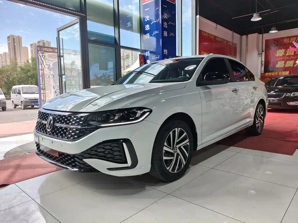 Lavida 2024 300TSI DSG Starry Sky Leading Edition