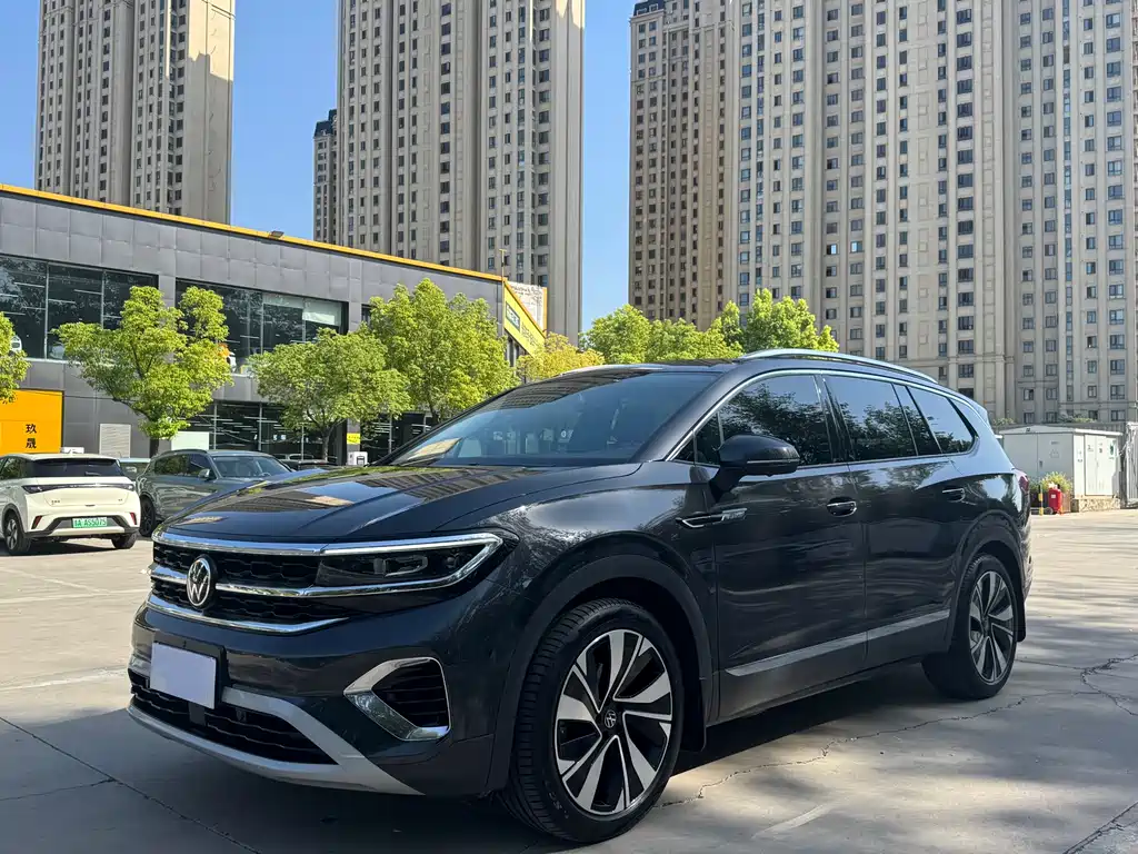 Lanjing 2022 380TSI four-wheel drive R-Line Extension version 6-seater