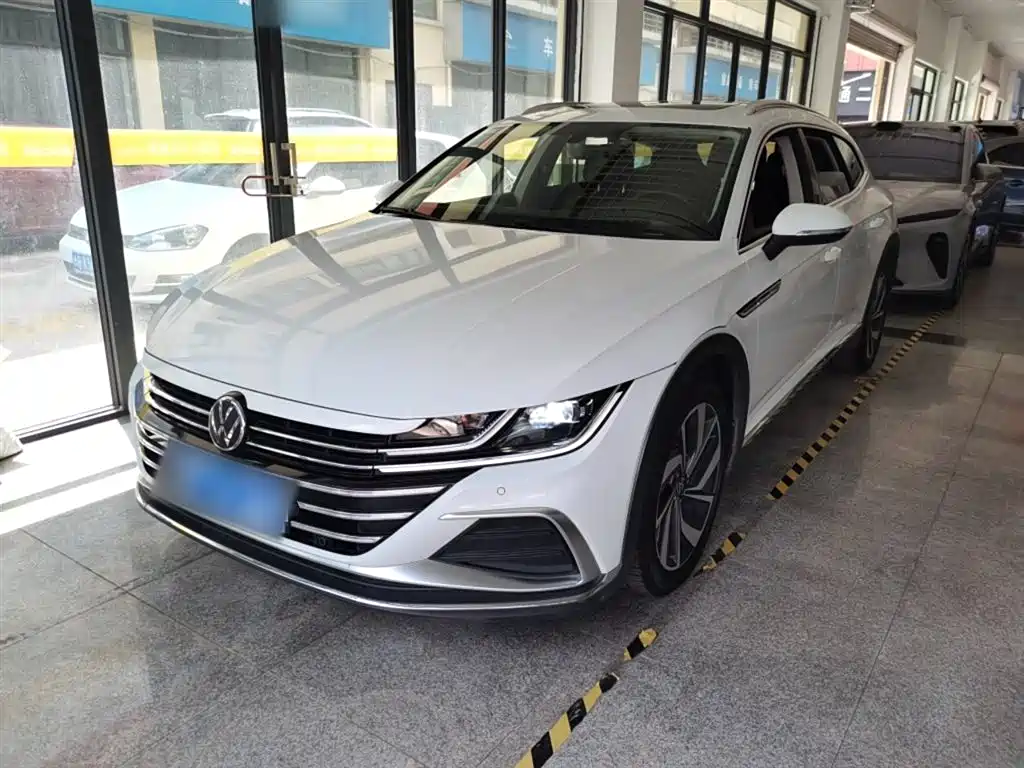 Охотничий автомобиль FAW-Volkswagen CC 2021 330TSI охотничьей версии