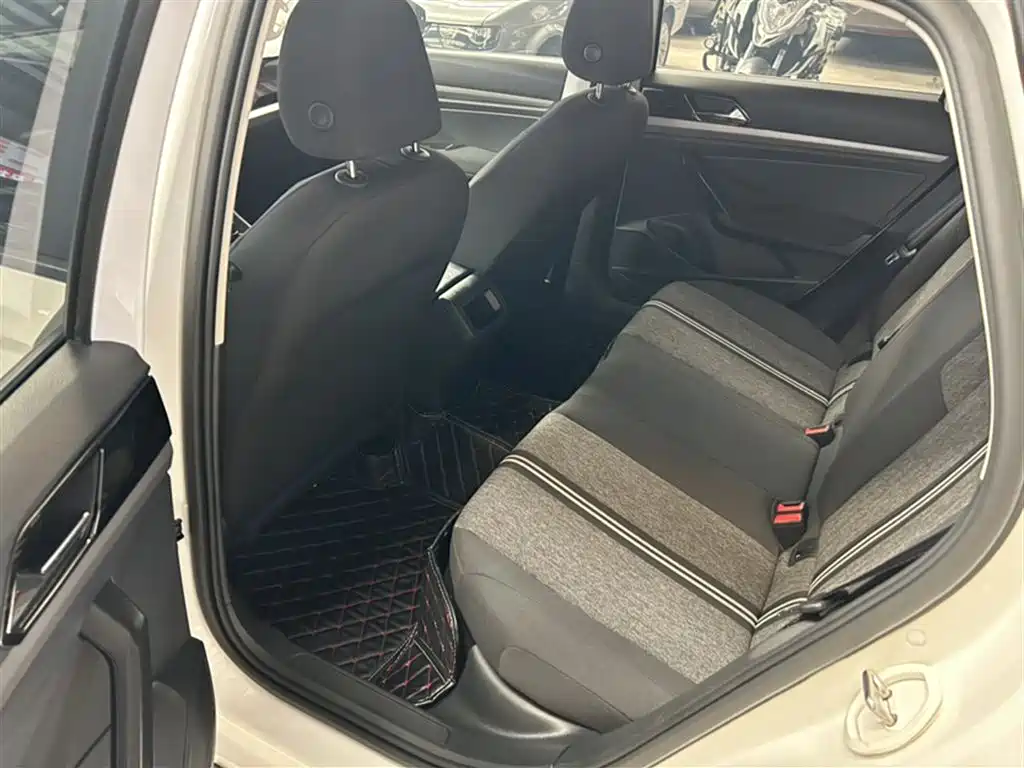 Фото машины 21