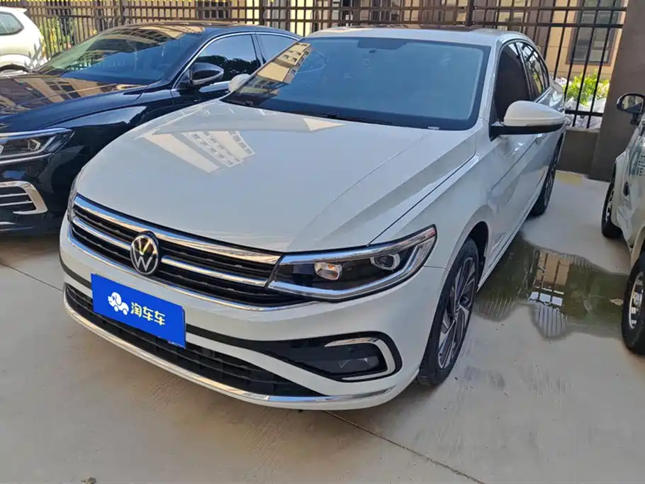 Bora 2023 200TSI DSG Pleasure PRO Edition
