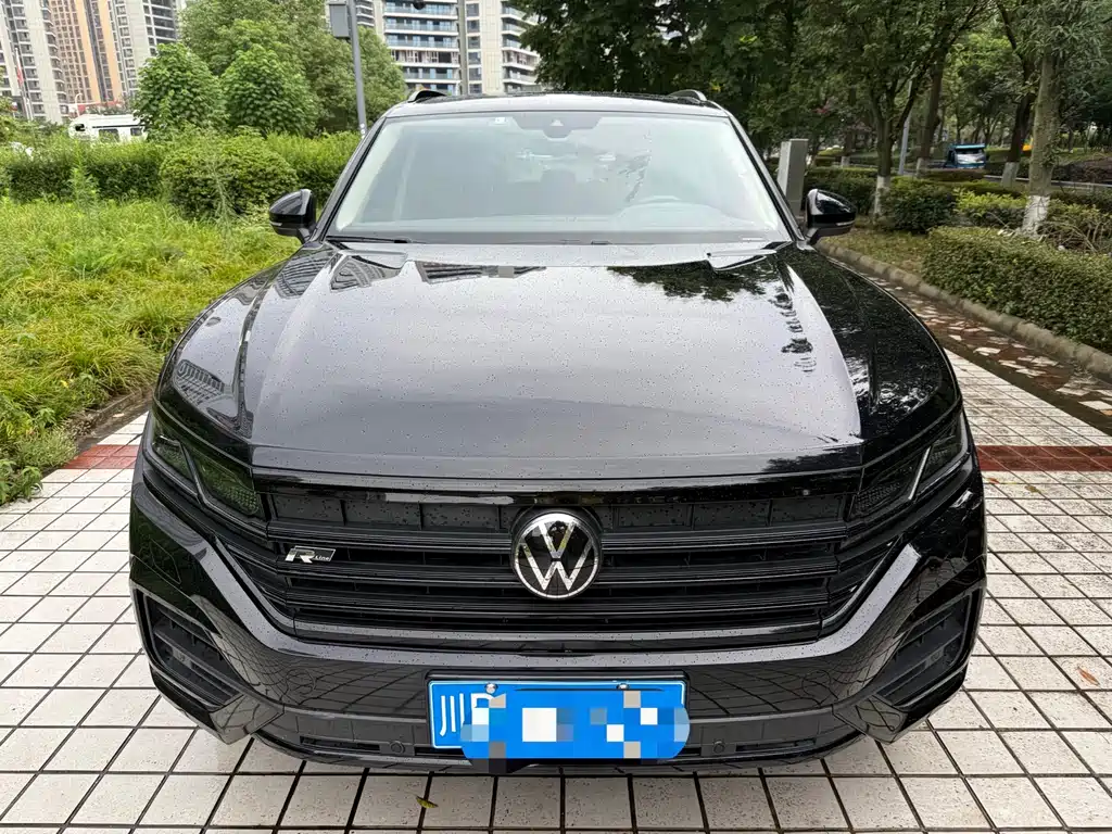 Touareg 2021 3.0TSI Sharp Edition Obsidian Sport Package